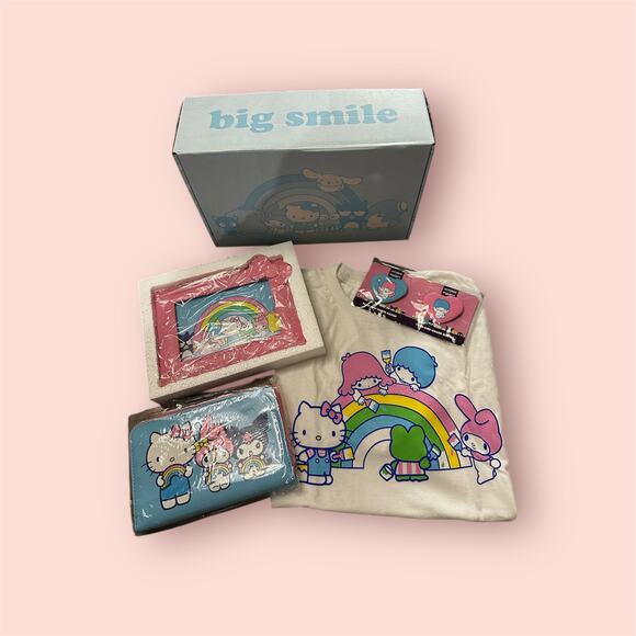 Limited Edition! Lootcrate Sanrio Set Hello Kitty and Friends! Hard to Find! - Picture 1 of 6